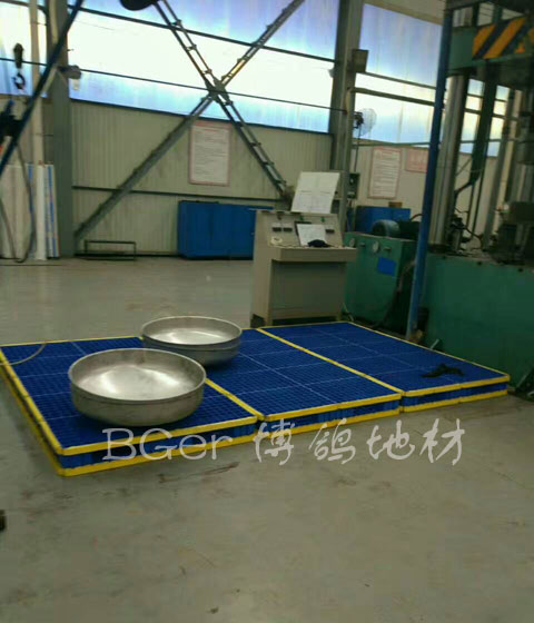 機(jī)加工車間重貨地面墊板+搬運(yùn)托盤