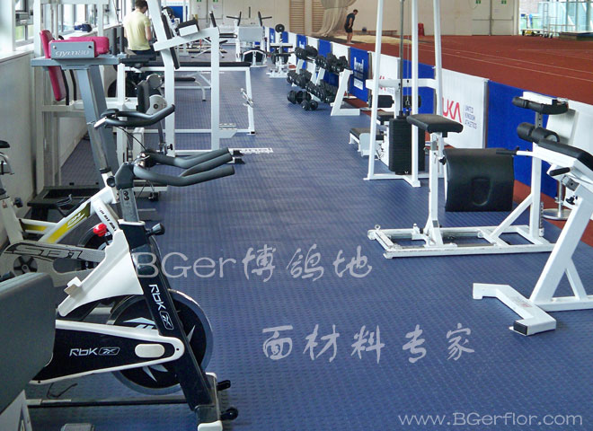 體育場(chǎng)健身自由力量區(qū)地板材料 健身房力量區(qū)地墊-2
