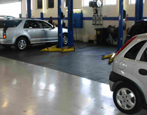 大型汽修廠(chǎng)地面耐油材料，汽修車(chē)間防滑地板